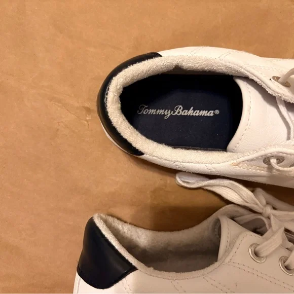 Tommy Bahama White Sneakers with Black Heel - Picture 3 of 6